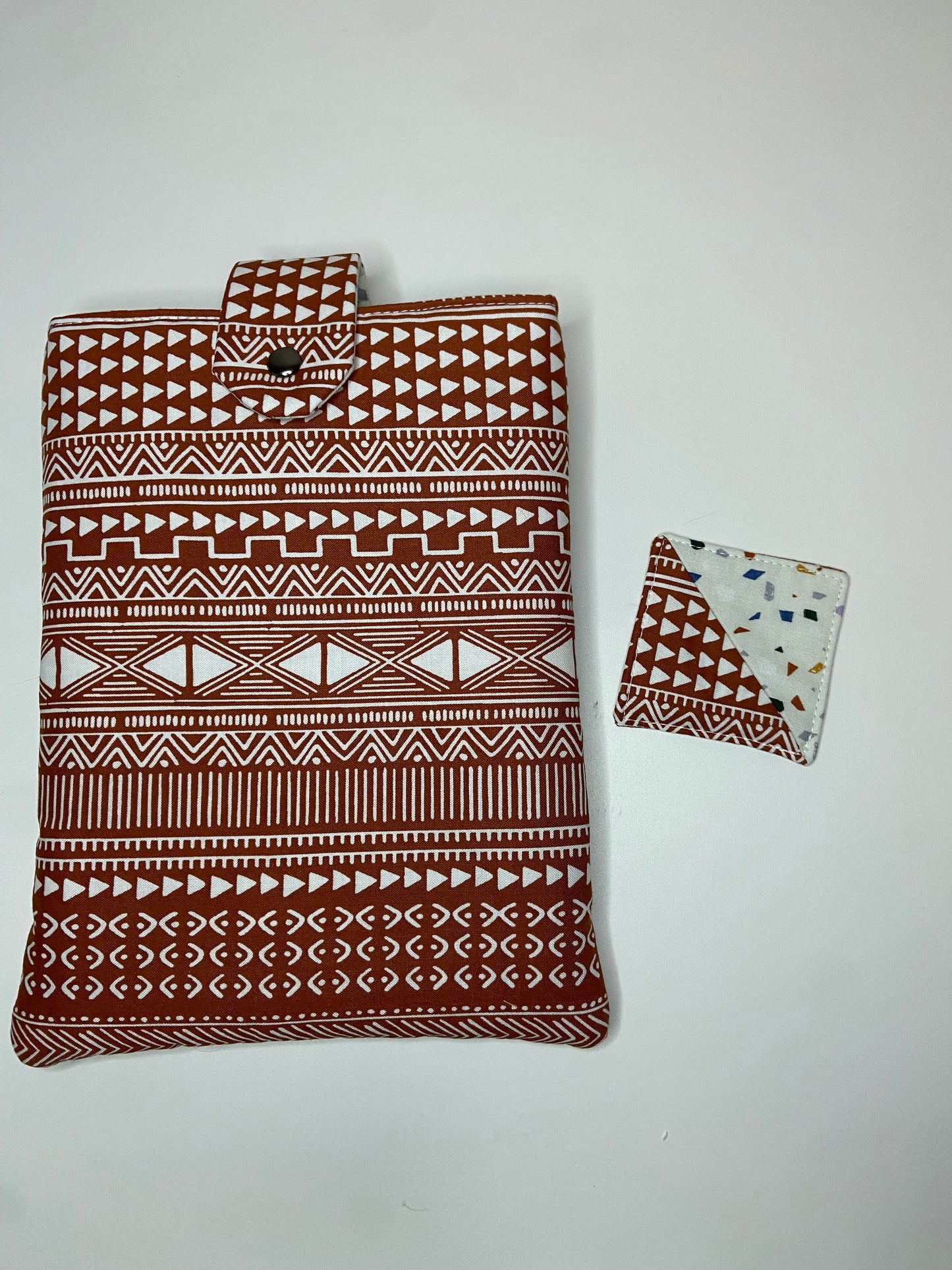 Book/E-Reader Sleeve