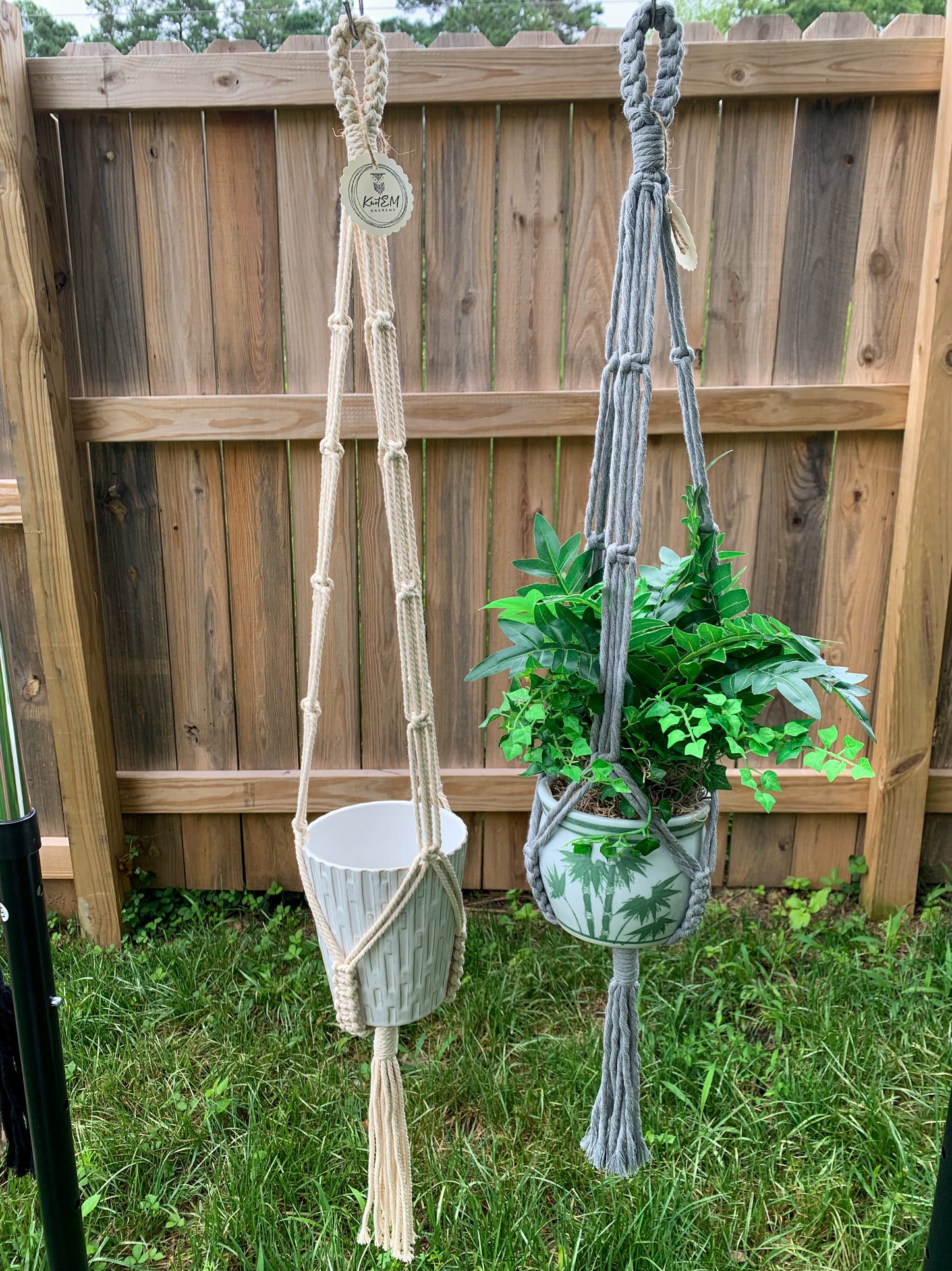 Macrame Plant Hanger // The Rose Planter